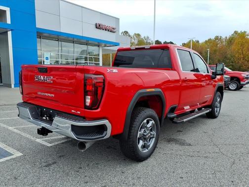 2026 GMC Sierra 2500 SLE