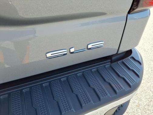 2024 GMC Sierra 1500 SLE