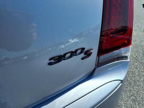 2023 Chrysler 300 S