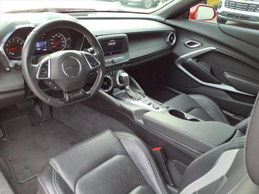 2021 Chevrolet Camaro 2LT