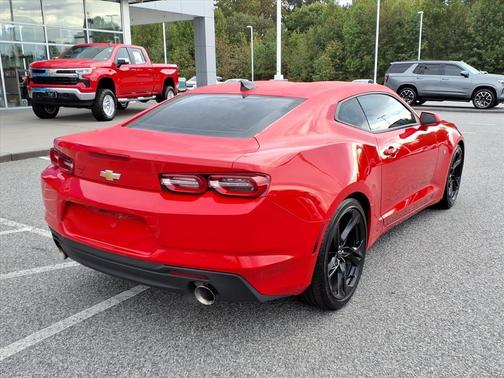2021 Chevrolet Camaro 2LT