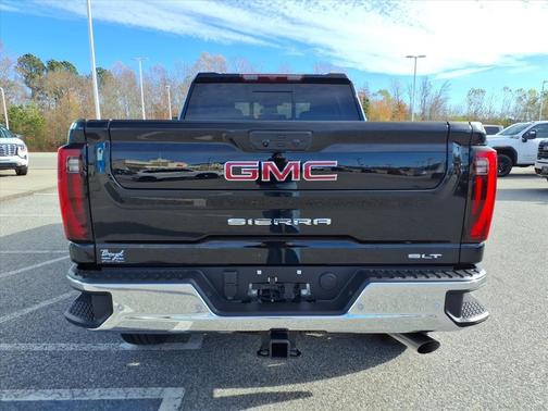 2025 GMC Sierra 2500 SLT