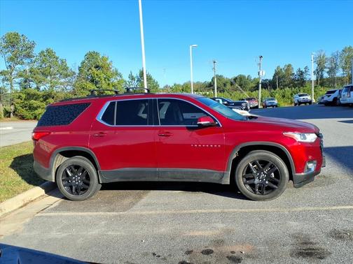 2020 Chevrolet Traverse LT Cloth