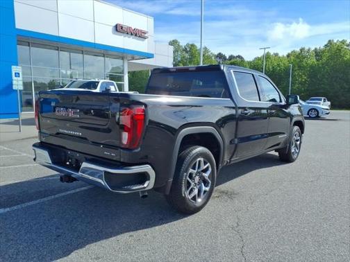 2024 GMC Sierra 1500 SLE