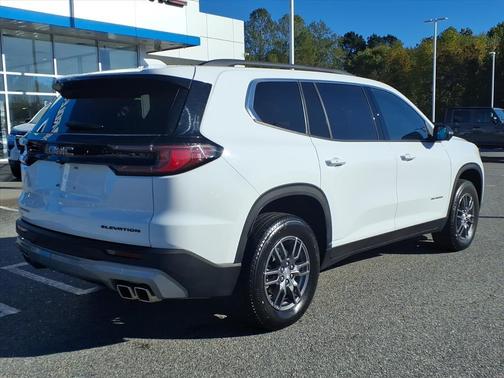 2025 GMC Acadia FWD Elevation