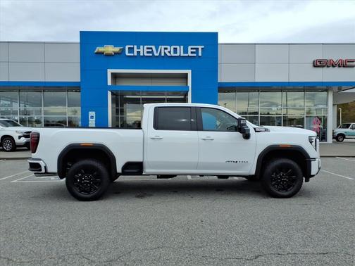 2026 GMC Sierra 2500 AT4