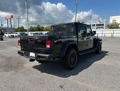 2025 Jeep Gladiator High Tide