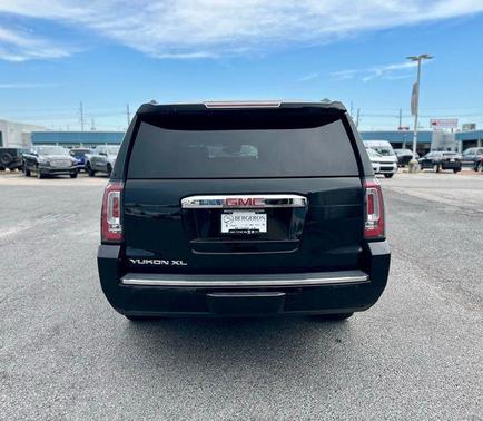 2020 GMC Yukon XL Denali
