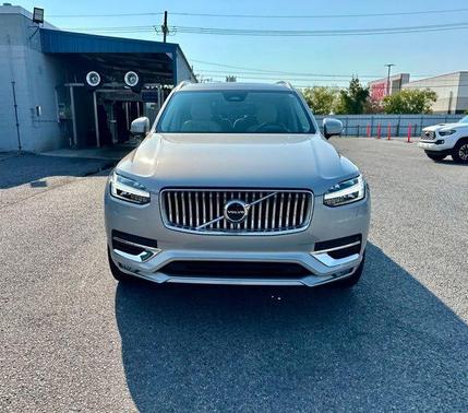 2023 Volvo XC90 B6 Ultimate 6-Seater