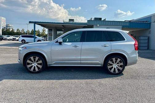 2023 Volvo XC90 B6 Ultimate 6-Seater