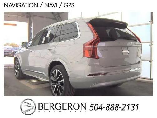 2024 Volvo XC90 B5 Plus Bright Theme