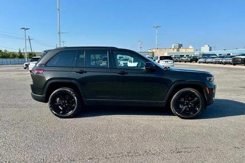 2023 Jeep Grand Cherokee Limited X