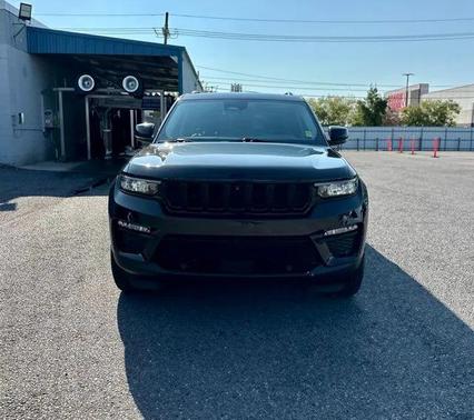 2023 Jeep Grand Cherokee Limited X
