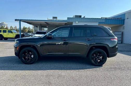2023 Jeep Grand Cherokee Limited X