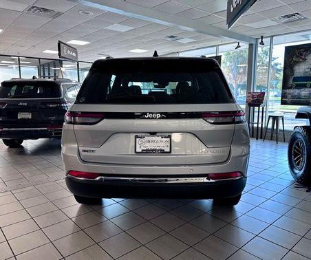 2025 Jeep Grand Cherokee Limited X