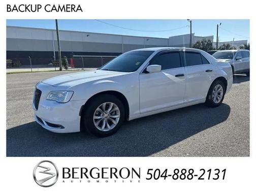 2023 Chrysler 300 Touring