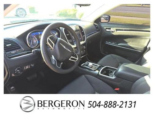 2023 Chrysler 300 Touring