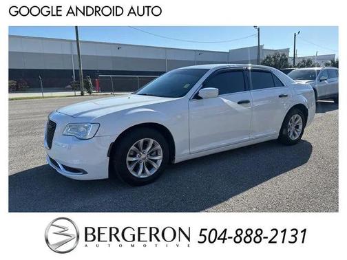 2023 Chrysler 300 Touring
