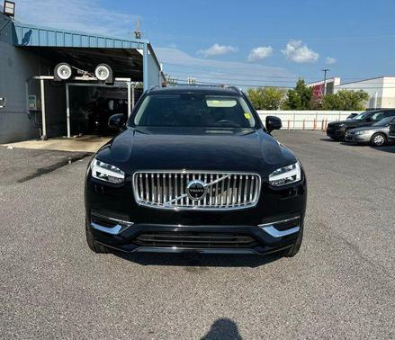 2022 Volvo XC90 Recharge Plug-In Hybrid T8 Inscription 6 Passenger