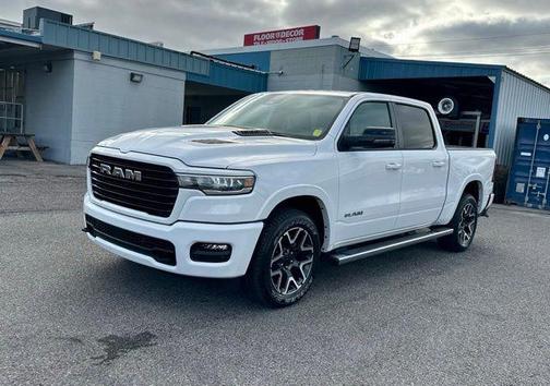 2025 RAM 1500 Laramie Crew Cab 4x4 57' Box
