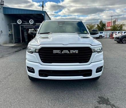 2025 RAM 1500 Laramie Crew Cab 4x4 57' Box
