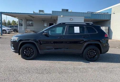 2023 Jeep Cherokee Altitude