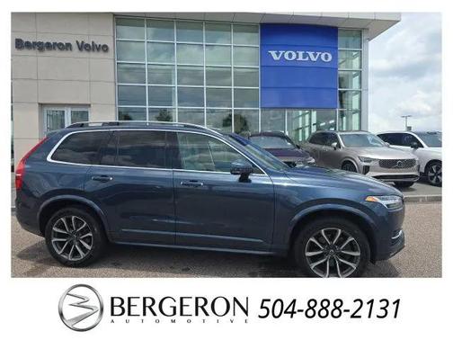 2019 Volvo XC90 T6 Momentum