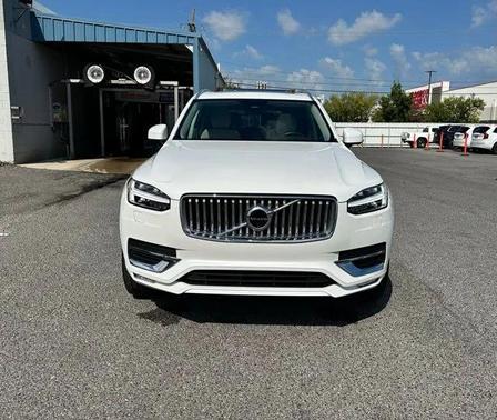 2024 Volvo XC90 B6 Plus Bright Theme 6-Seater
