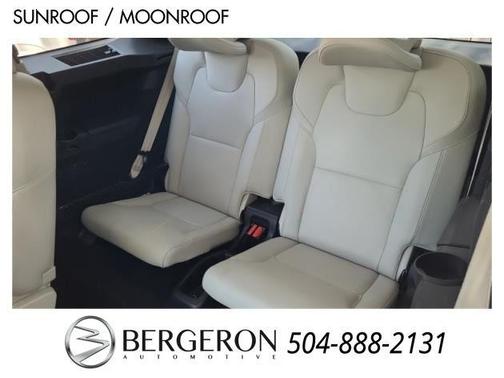 2024 Volvo XC90 B6 Plus Bright Theme 6-Seater
