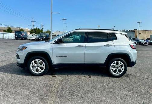 2025 Jeep Compass Latitude