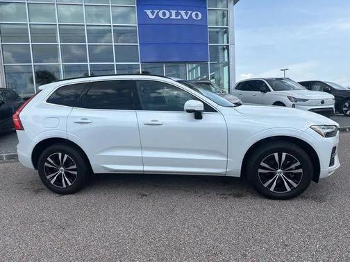2023 Volvo XC60 B5 Core