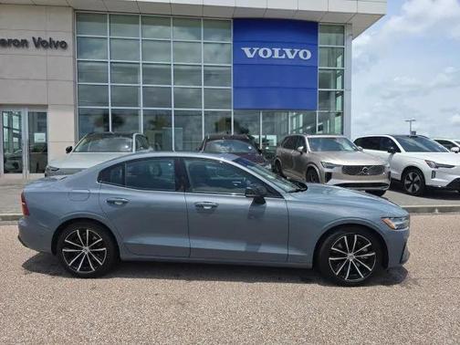 2025 Volvo S60 B5 Core
