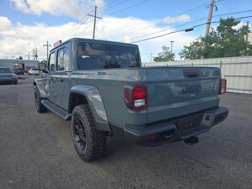 2025 Jeep Gladiator High Tide