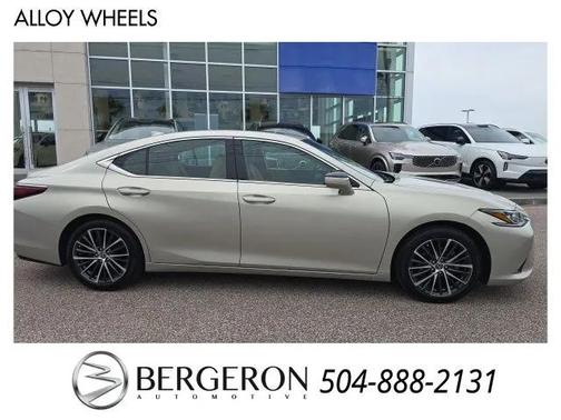 2023 Lexus ES 350 Base