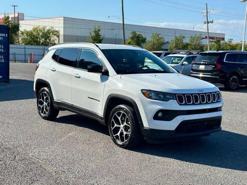 2024 Jeep Compass Latitude