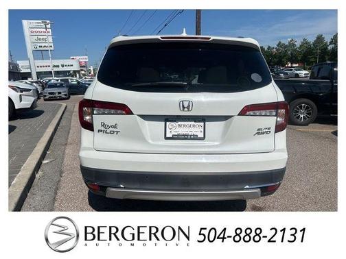 2021 Honda Pilot AWD Elite