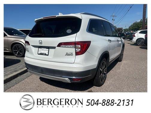 2021 Honda Pilot AWD Elite
