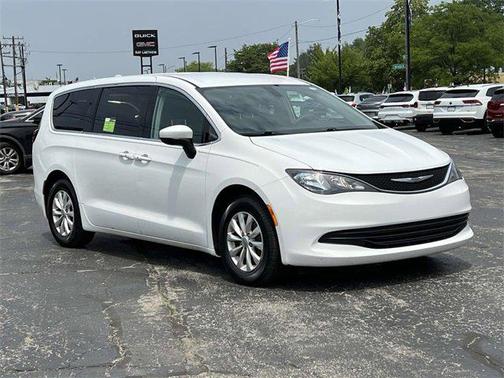 2017 Chrysler Pacifica Touring