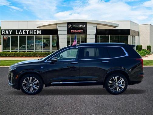 2022 Cadillac XT6 Premium Luxury AWD