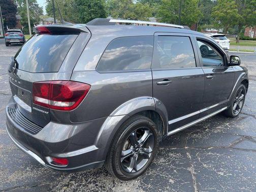 2018 Dodge Journey Crossroad