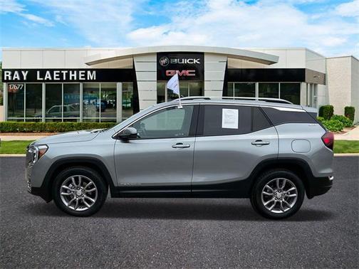 2023 GMC Terrain SLT