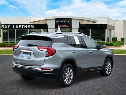 2023 GMC Terrain SLT