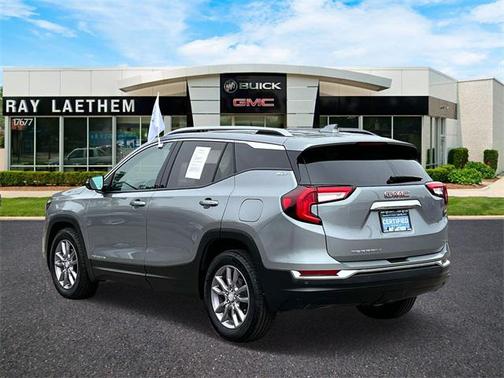 2023 GMC Terrain SLT