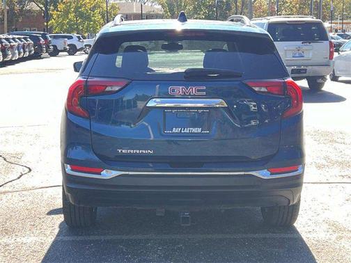 2021 GMC Terrain SLT