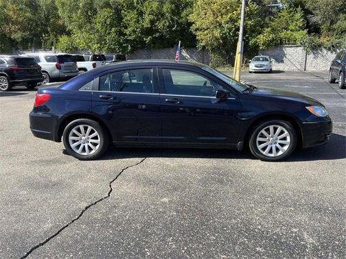 2012 Chrysler 200 Touring