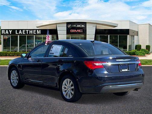 2012 Chrysler 200 Touring