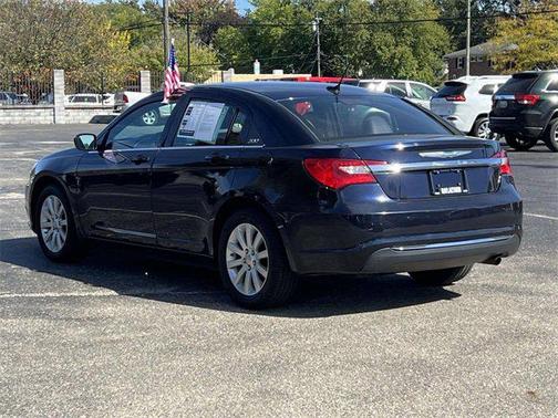 2012 Chrysler 200 Touring