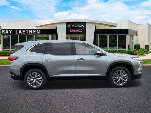 2025 Buick Enclave Preferred FWD