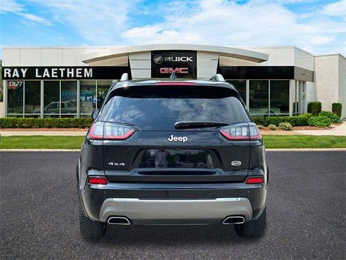 2019 Jeep Cherokee Overland