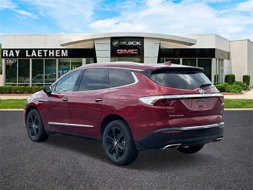 2024 Buick Enclave Essence FWD